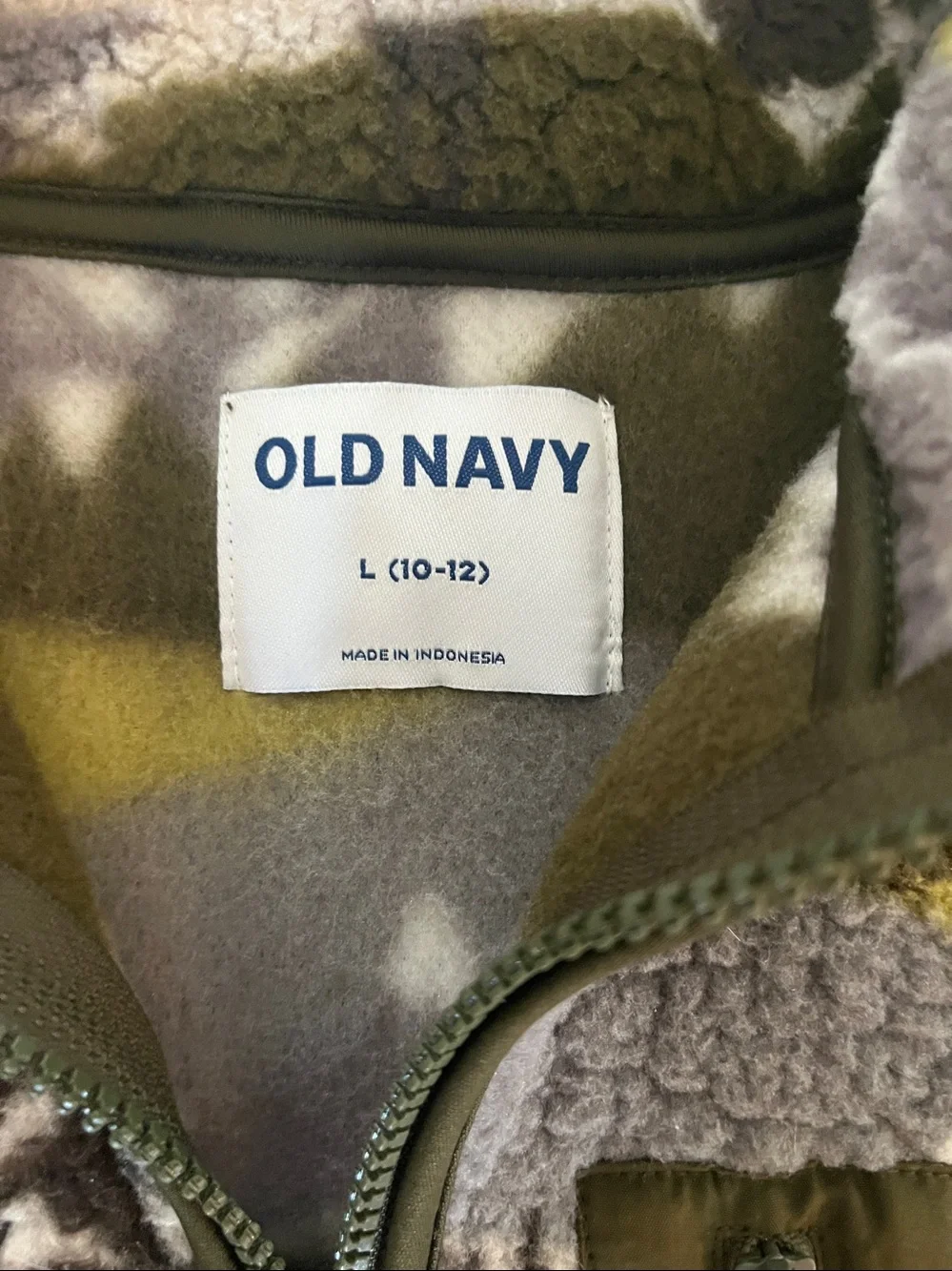 Brand New Old Navy Kids Olive Green Camo Sherpa Jacket
